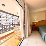 Park Plaza Apartman *