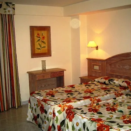 Park Plaza * 푸에르토 드 라 크루즈