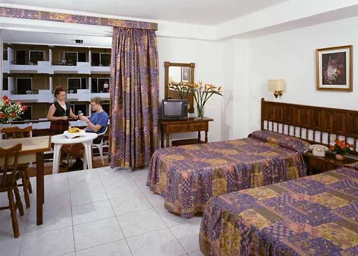 Daire Park Plaza *